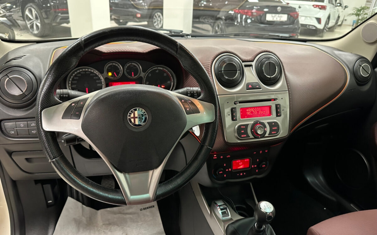 Alfa Romeo MiTo MiTo 1.3 JTDm-2 95 CV S&S Distinctive