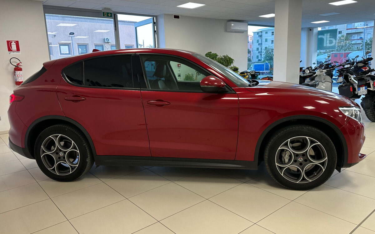 Alfa Romeo Stelvio Stelvio 2.2 Turbodiesel 210 CV AT8 Q4 Executive