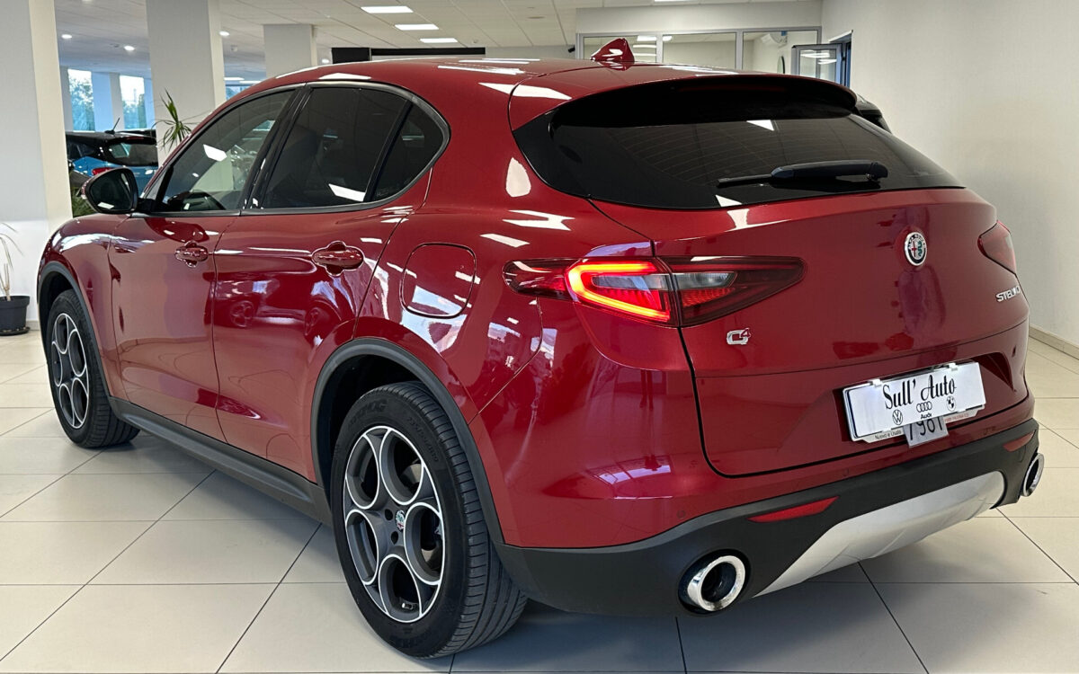 Alfa Romeo Stelvio Stelvio 2.2 Turbodiesel 210 CV AT8 Q4 Executive
