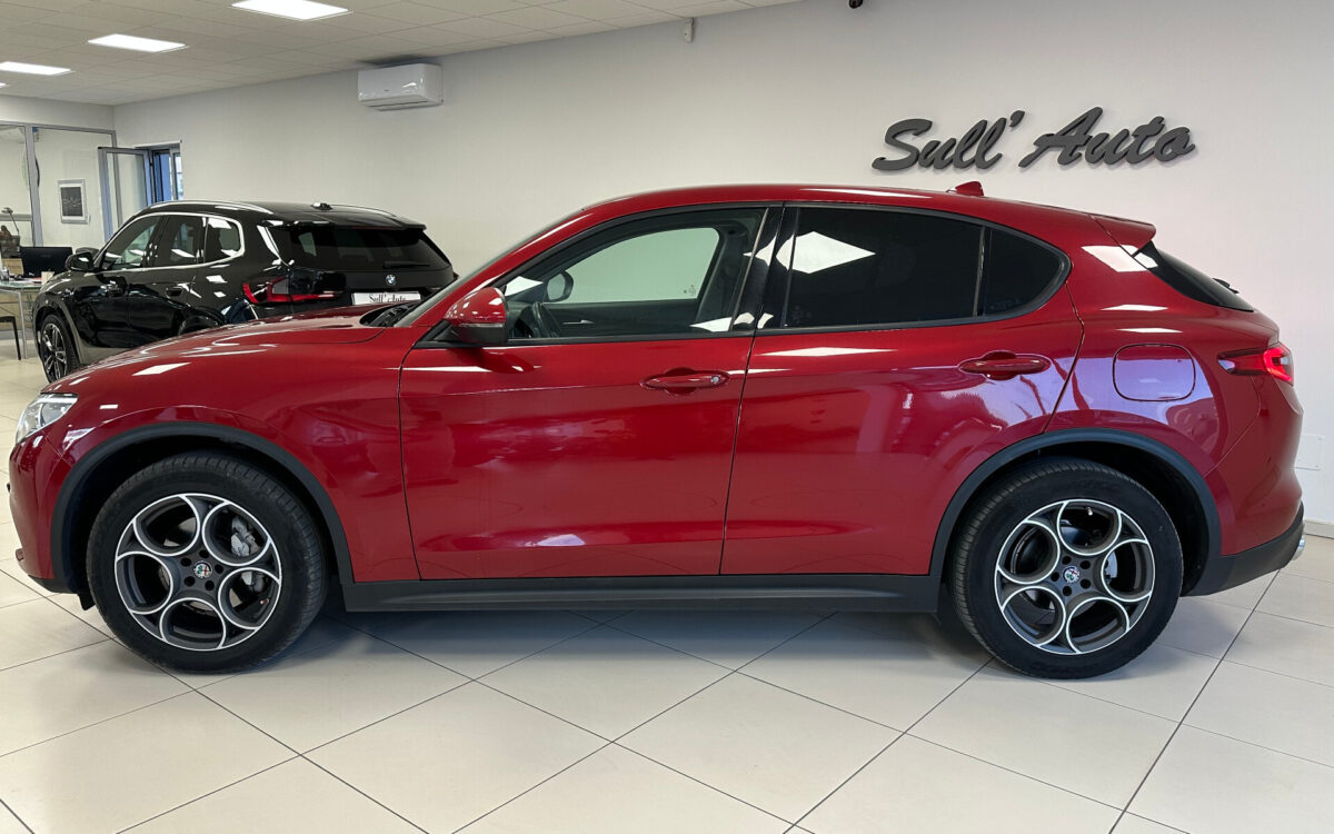 Alfa Romeo Stelvio Stelvio 2.2 Turbodiesel 210 CV AT8 Q4 Executive