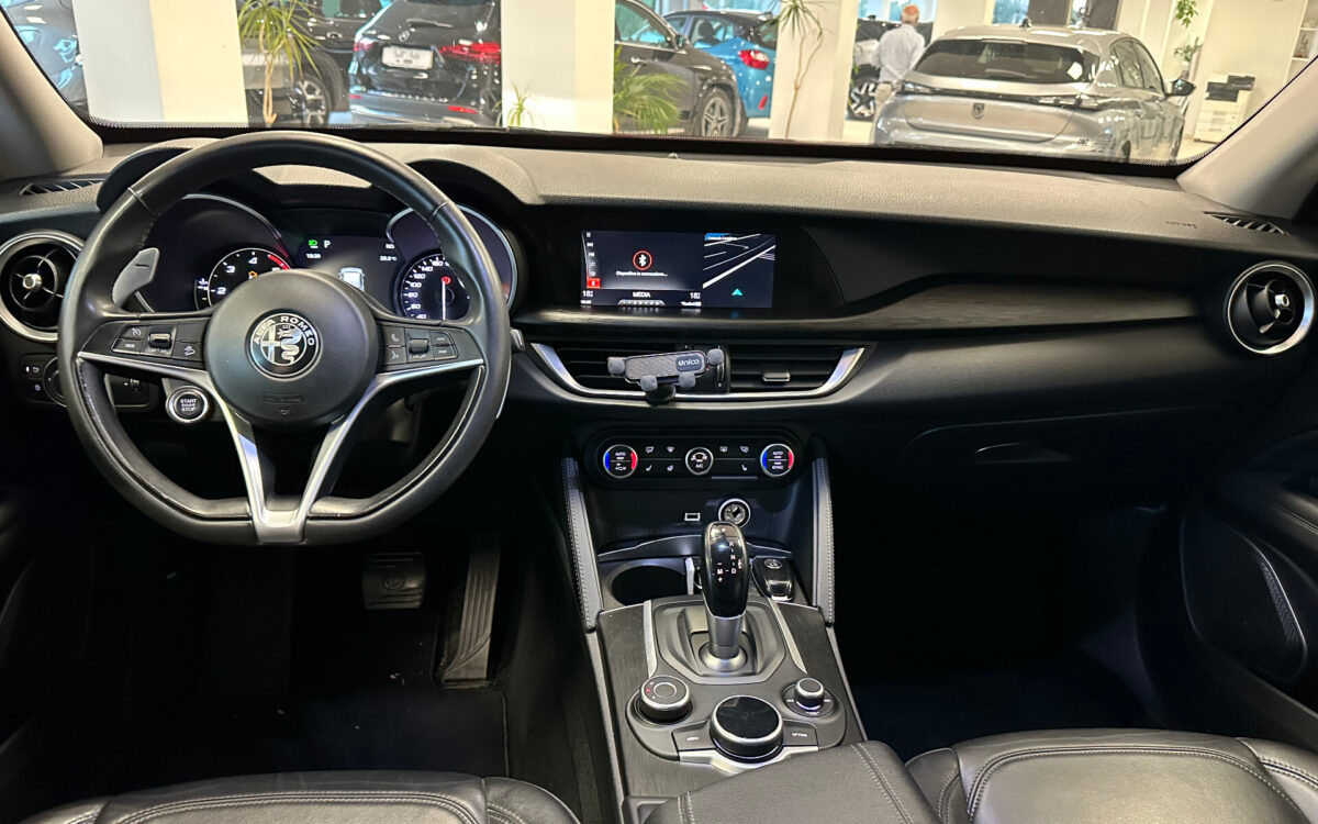 Alfa Romeo Stelvio Stelvio 2.2 Turbodiesel 210 CV AT8 Q4 Executive