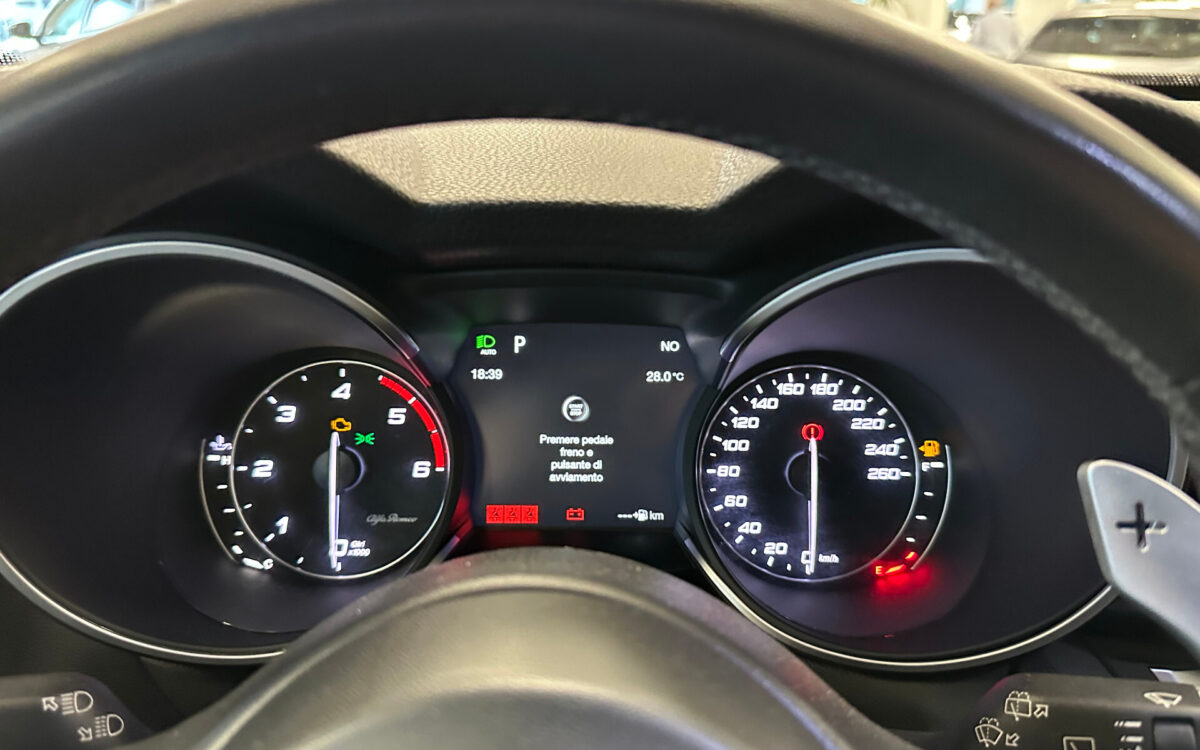 Alfa Romeo Stelvio Stelvio 2.2 Turbodiesel 210 CV AT8 Q4 Executive