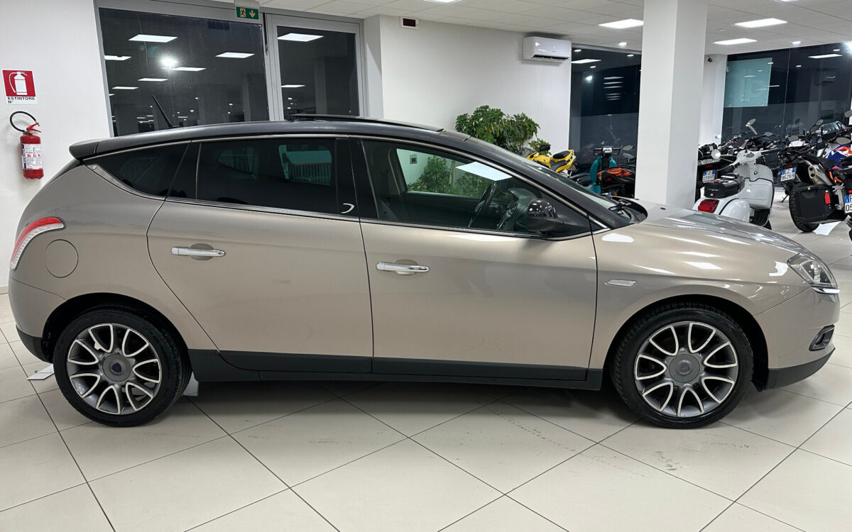 Lancia Delta Delta 1.6 MJT DPF Selectronic Platino
